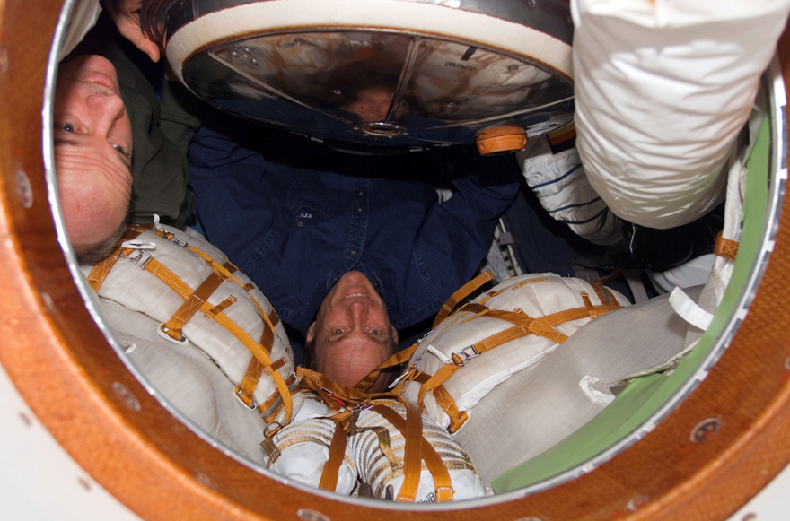 Astronaut Steve MacLean inside the Soyuz